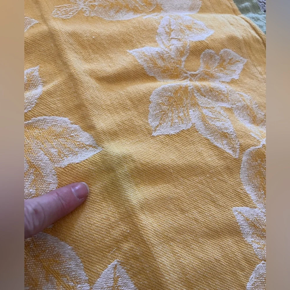 WILLIAMS SONOMA Jacquard Linen Runner Fruit Citrus Lemons Yellow Green 15x103